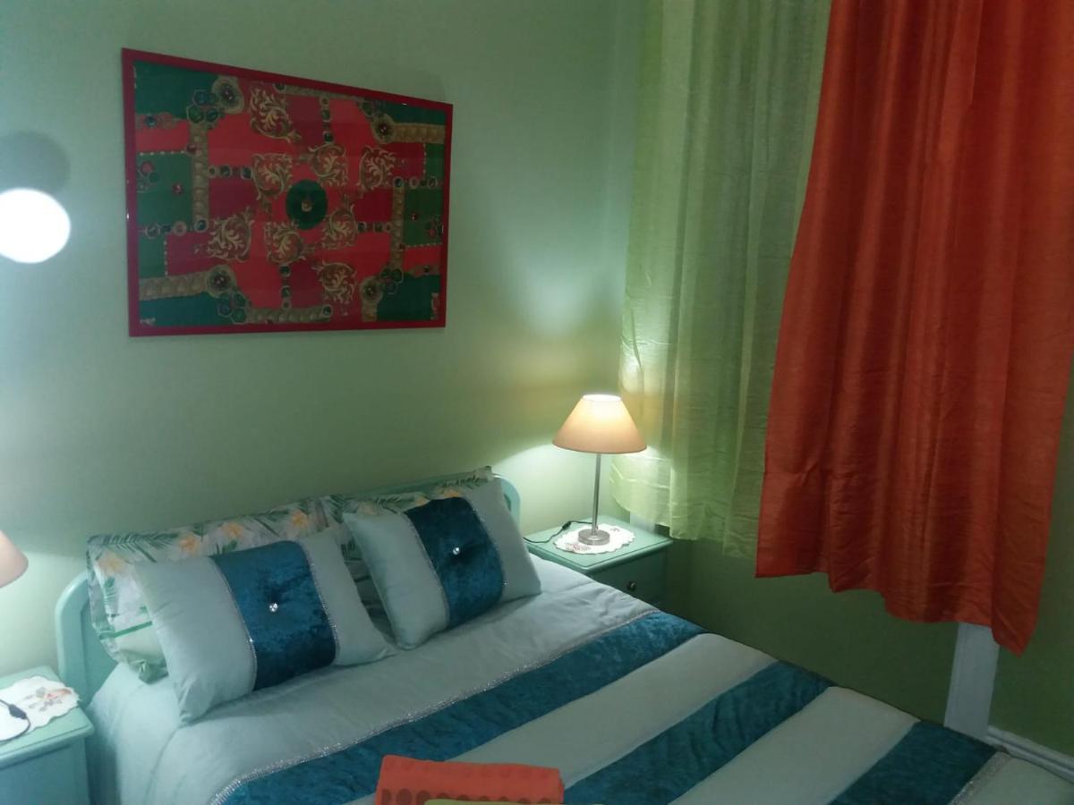 Casa Dragao Bed & Breakfast Porto Bagian luar foto