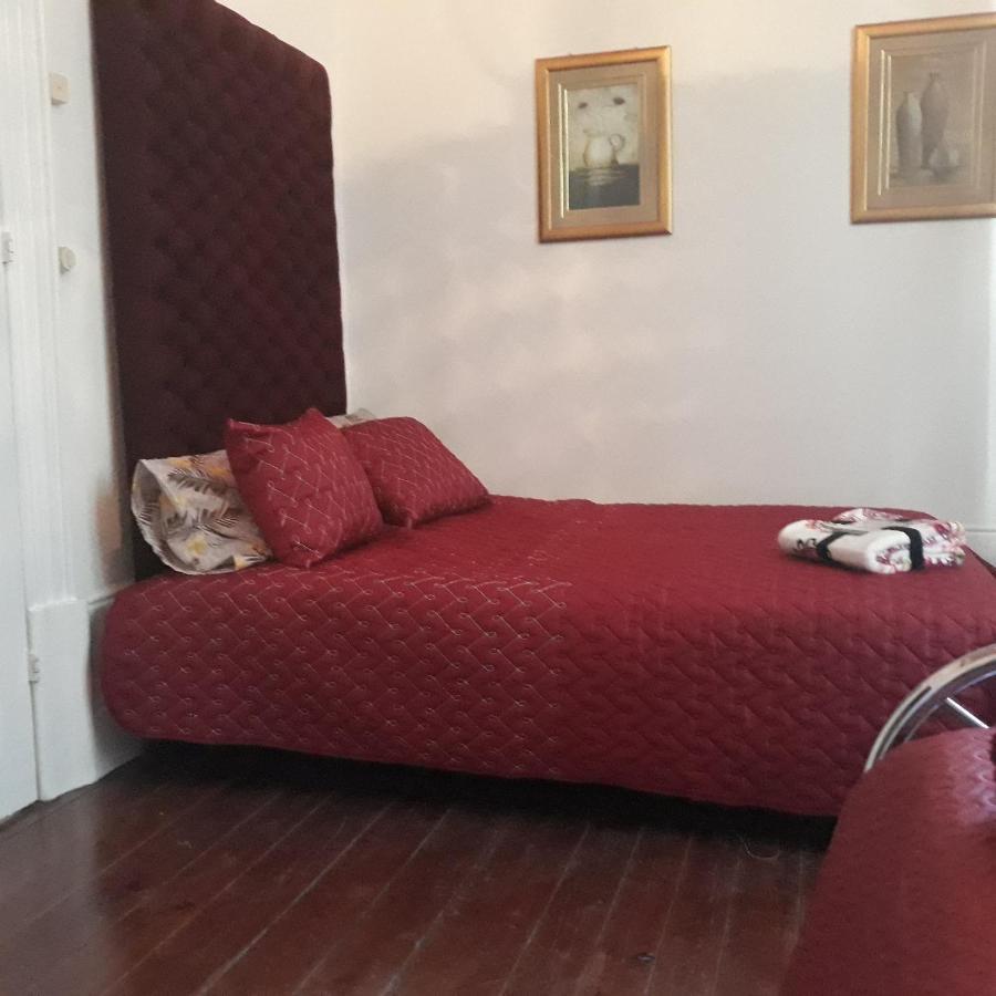 Casa Dragao Bed & Breakfast Porto Bagian luar foto